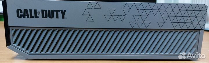 Xbox One Call of Duty edition + игры