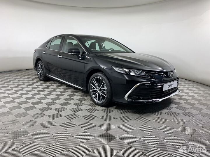 Toyota Camry 2.5 AT, 2023