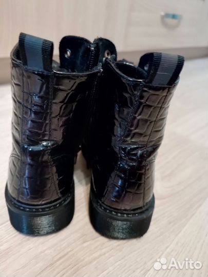 Ботинки демисезонные на девочку 32 размер