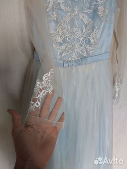 Вечернее платье