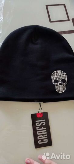 Шапка женская. Трикотаж. Новая