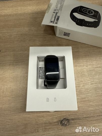 Смарт часы huawei band 6