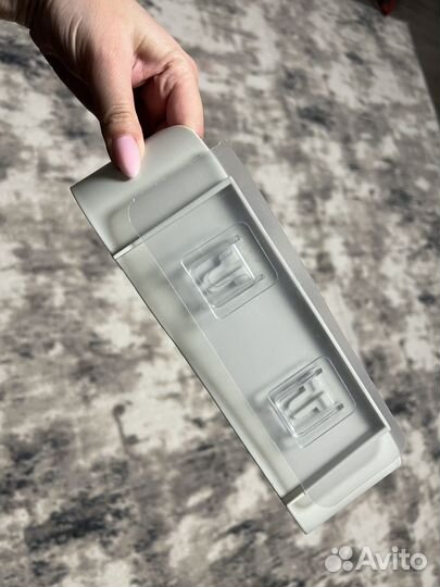 Полка для ванной с отверстием для фена