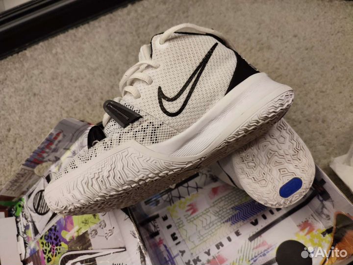 Баскетбольные кроссовки Nike Kyrie 7, р.37.5
