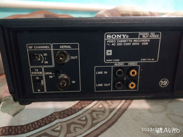 Видео магнитофон sony