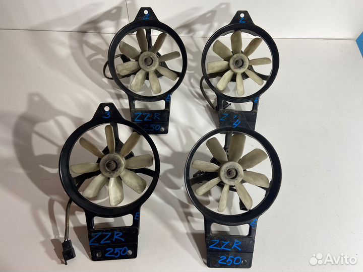 Вентилятор Kawasaki ZZR250