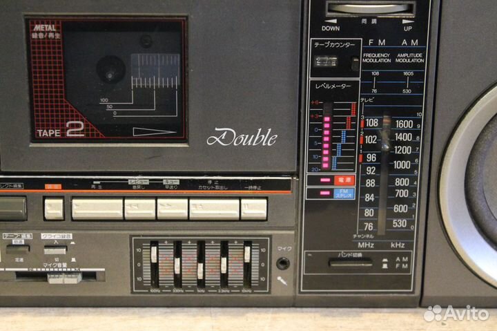 Магнитола Sharp QT 88