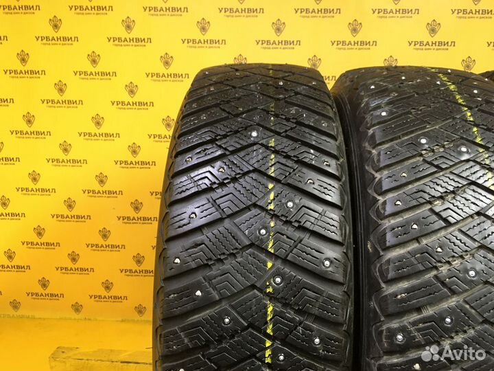 Goodyear UltraGrip Ice Arctic SUV 215/65 R17 99T