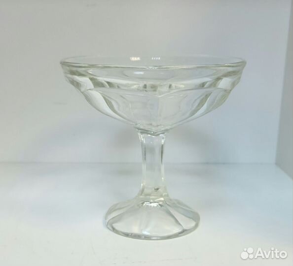 Ваза для конфет из стекла - Россия до 1917