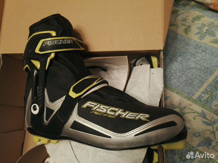 Ботинки лыжные Fischer 43 и 41