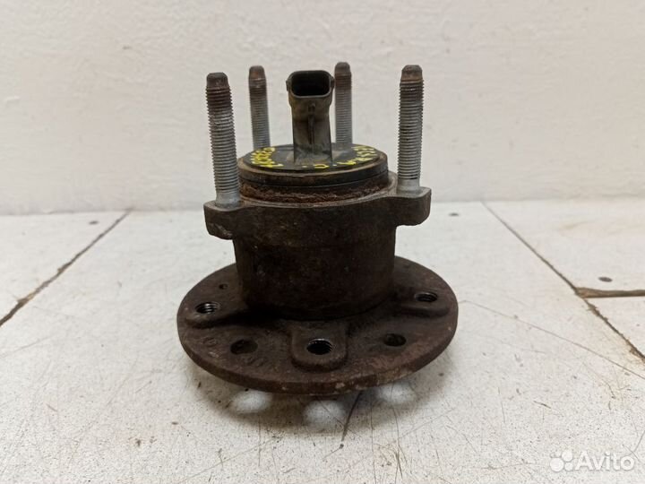 Ступица задняя Сааб Vectra C