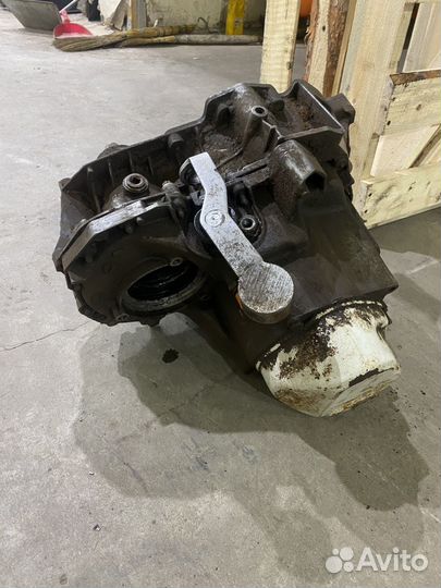 МКПП Carisma 1.6