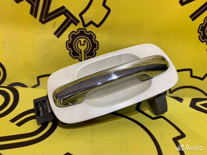 Ручка двери внешняя задняя правая Toyota Vista