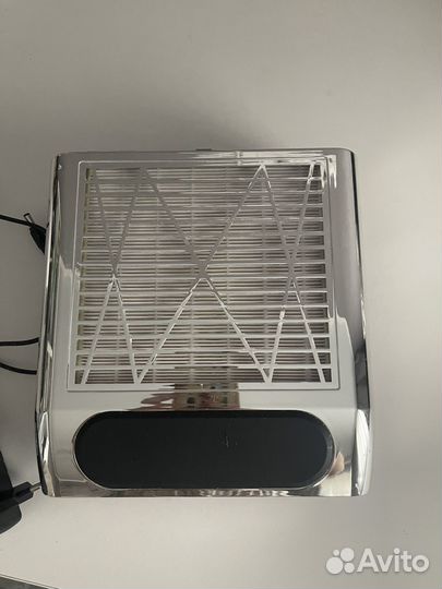 Пылесос для маникюра TNL