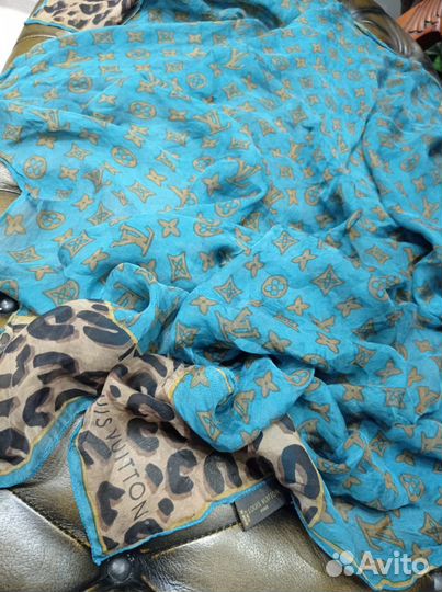 Платок 105см louis vuitton шелковый Франция