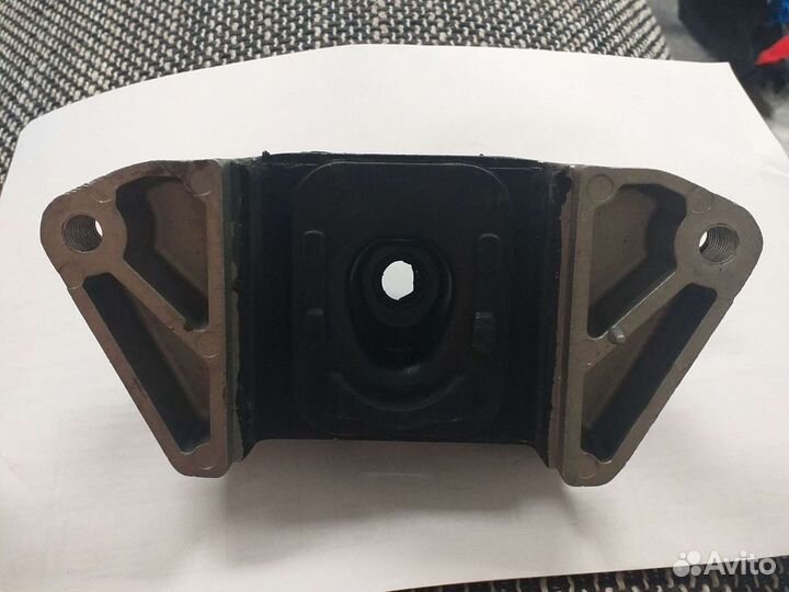 Опора МКПП transit 06- (MT82)