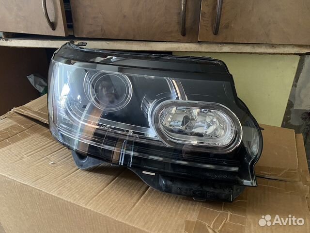 Передняя правая фара Land Rover Vouge l405