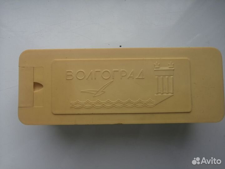 Шкатулка для ниток 