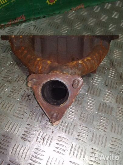 Выпускной коллектор Kia Spectra 1.6