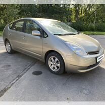 Toyota Prius 1.5 CVT, 2008, 282 000 км, с пробегом, цена 710 000 руб.