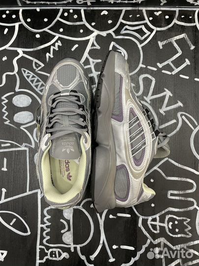 Adidas Ozmillen (44)