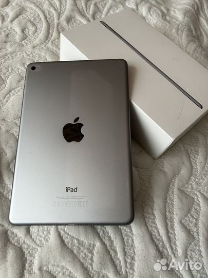 iPad mini 4