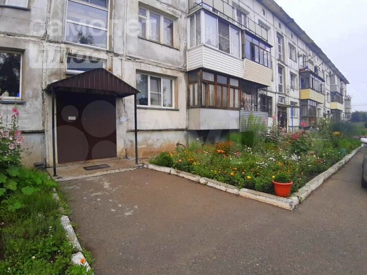 2-к. квартира, 51 м², 1/3 эт.