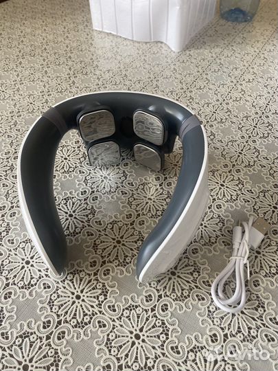 Шейный массажер