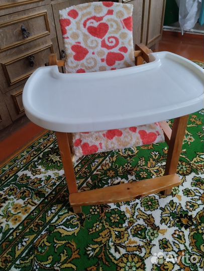 Стул для кормления