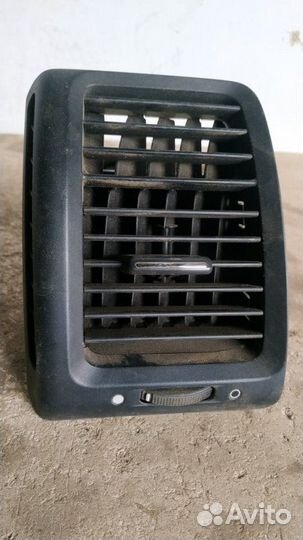 Дефлектор воздушный левый Honda Accord 7 2003-2008