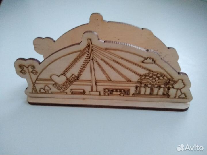 Салфетница из дерева 