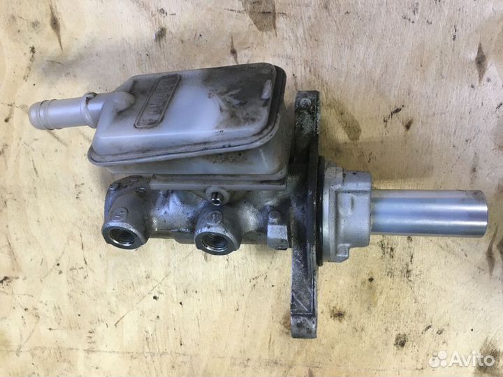 Цилиндр тормозной главный Mazda CX 7