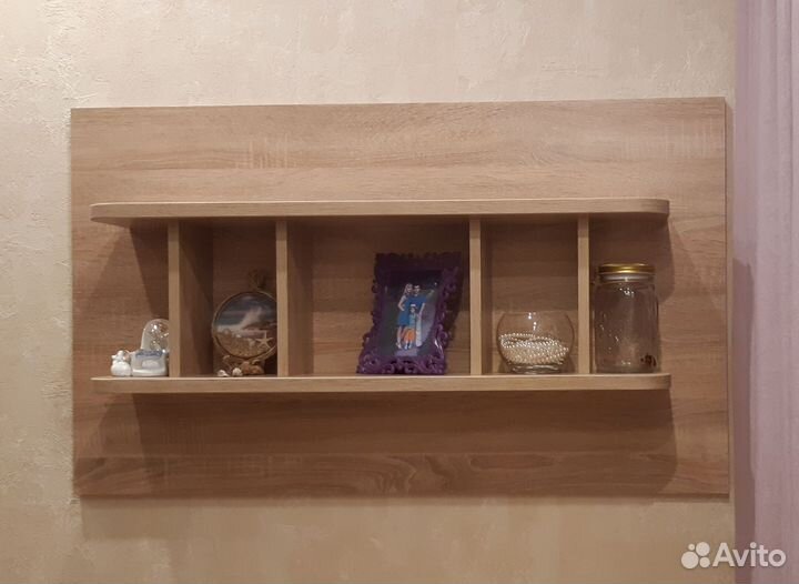 Полка настенная навесная