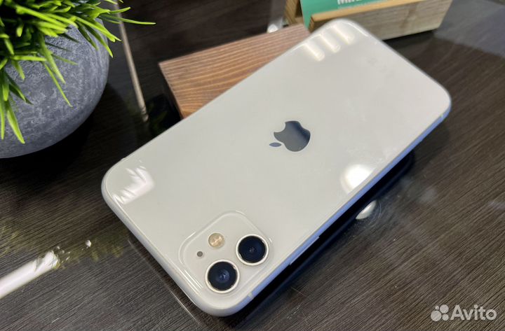 iPhone 11, 128 ГБ