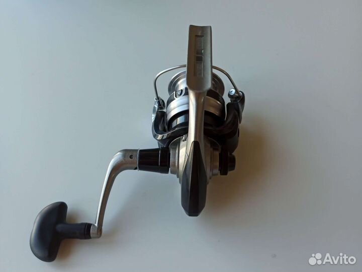 Катушка для спиннинга Daiwa Strikerforce 2500-B