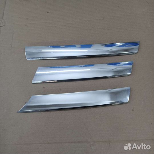 Накладка решетки радиатора Mercedes-Benz GLK 204