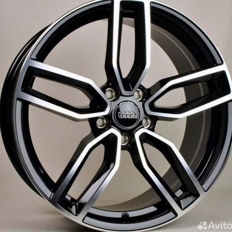 Литые диски Powcan 8×R18 5×100