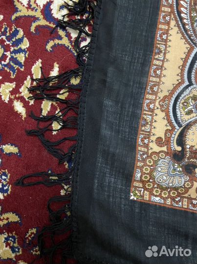 Платок шерстяной