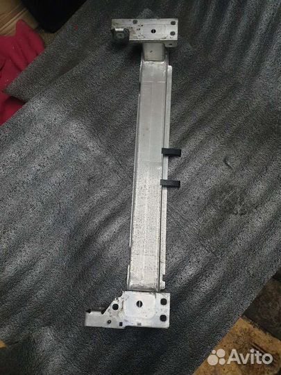 Усилитель бампера Audi A1.S1. 2010-2018