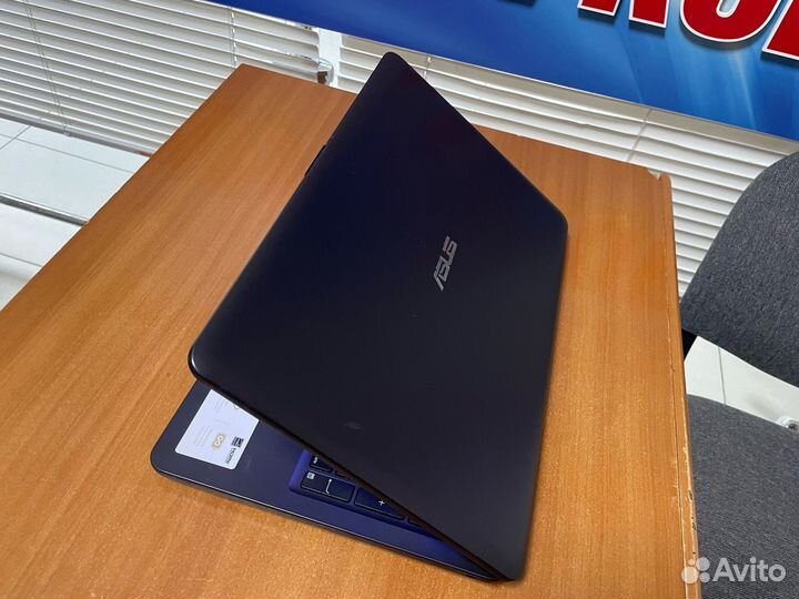 Игровой ноутбук Asus на гарантии в упаковке