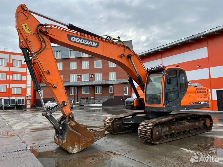 Гусеничный экскаватор DOOSAN DX225LCA, 2021