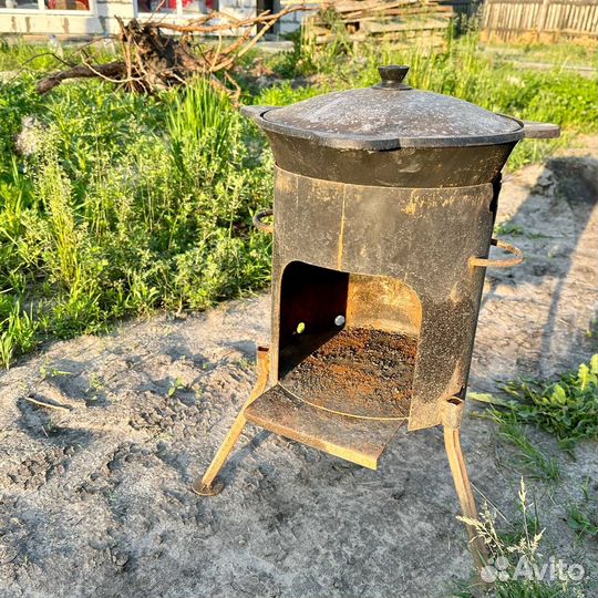 Казан чугунный и печь