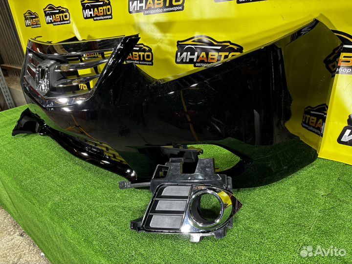 Бампер передний Honda Accord 8