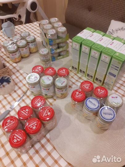 Баночки с детским питанием