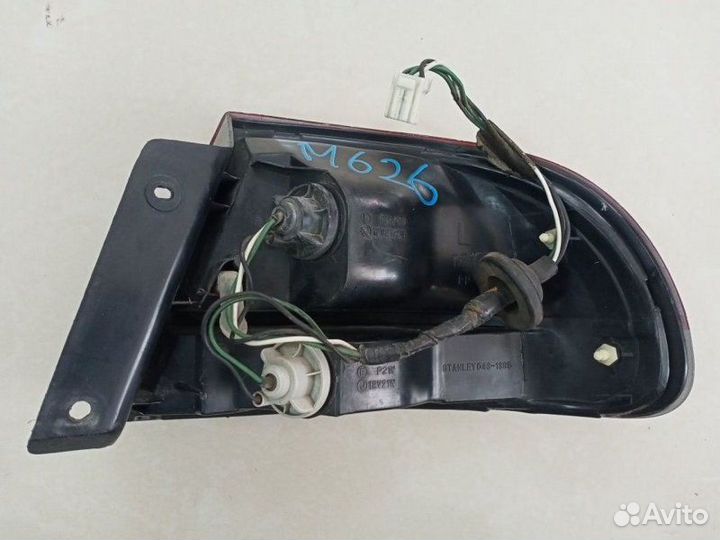Фонарь задний левый наружный Mazda 626 GE FP 1996