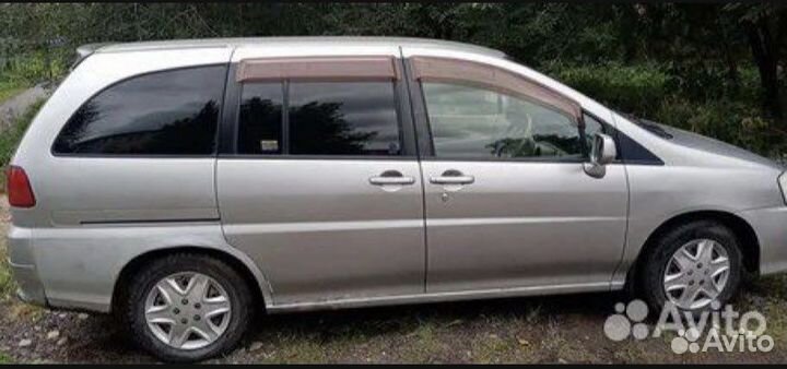 Nissan Liberty 2.0 CVT, 2002, 121 000 км