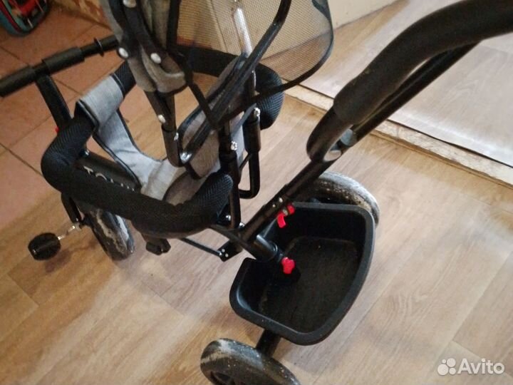 Велосипед детский с ручкой