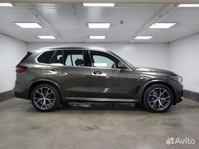 BMW X5 3.0 AT, 2022