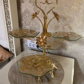 Конфетница на ножке