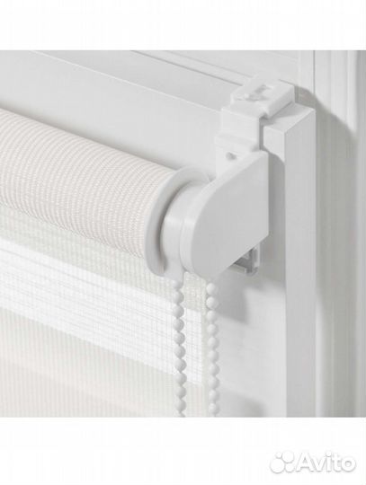 Штора рулонная день-ночь